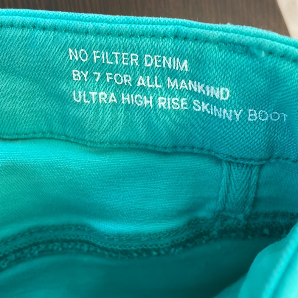 7 For All Mankind Ultra High Rise Skinny Boot - Picture 11 of 16